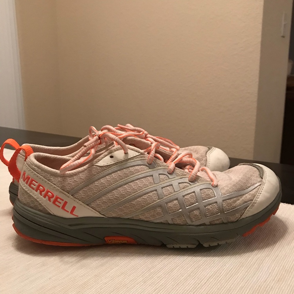 MERRELLS SHOES
